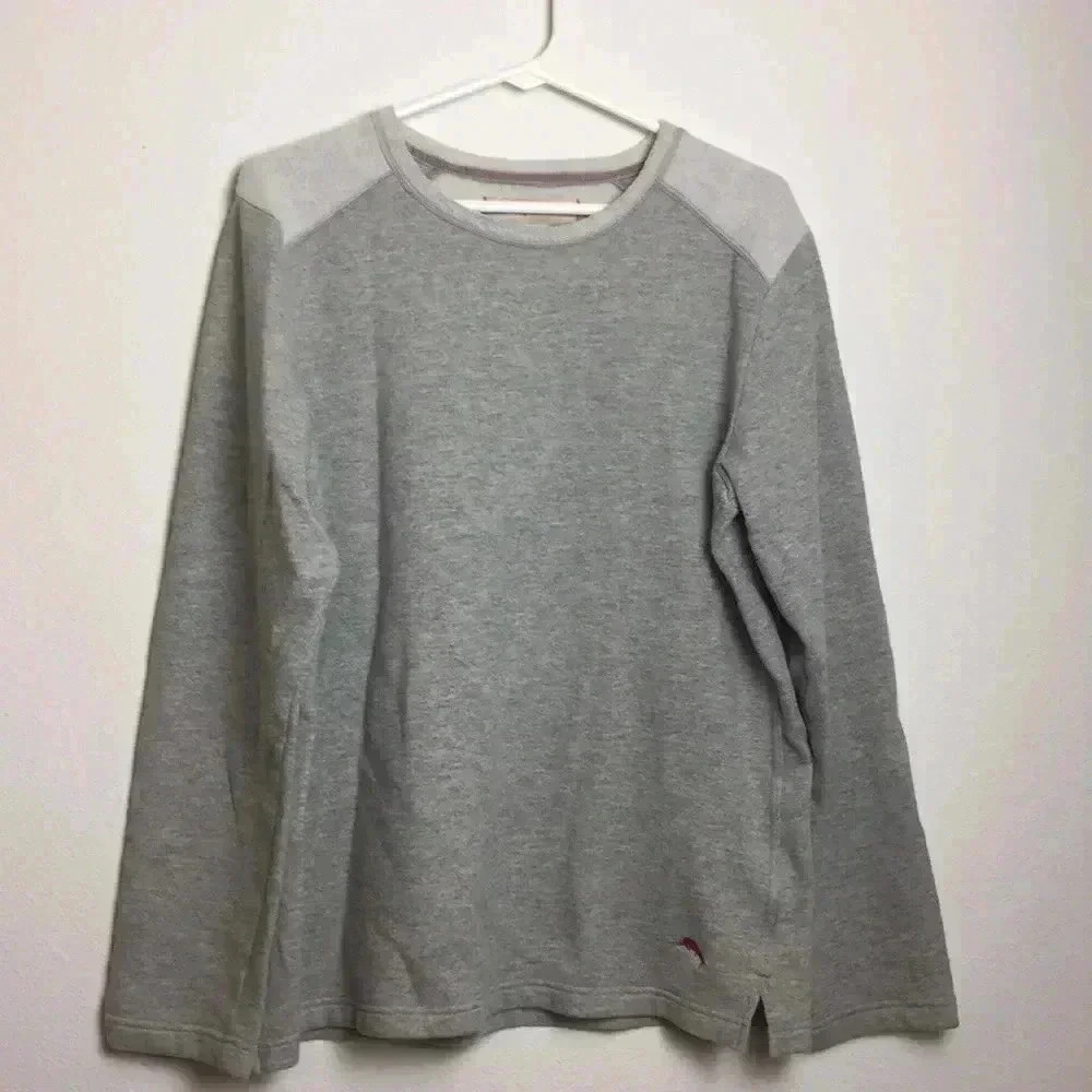 Tommy Bahama Size Medium Sweatshirt